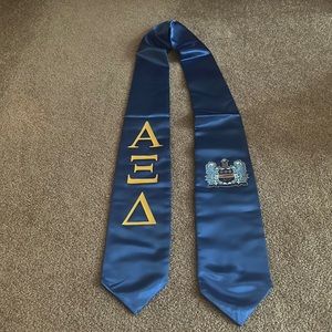 Alpha Xi Delta Graduation Stole
